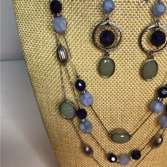 New York & Company Silver Purple Layered Necklace - Picture 3 of 7